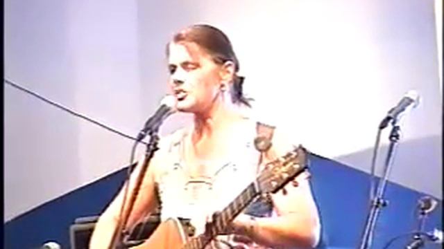 Laurianne Fiorentino - LITTLE ONE opening set for ODETTA смотреть онлайн