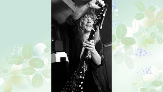 Назван величайший гитарный рифф всех времен по версии журнала Total Guitar смотреть онлайн