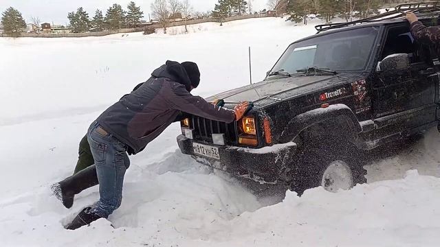 Jeep Cherokee XJ 2.5 Diesel смотреть онлайн