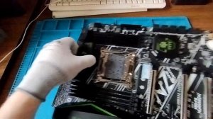 Материнская плата Huananzhi X99-F8 (v5.0) | Распаковка и обзор