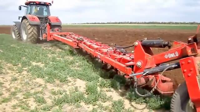 Плуг профильный вне борозды ÜNLÜ смотреть онлайн