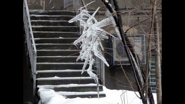 Самые странные и необычные сосульки. смотреть онлайн