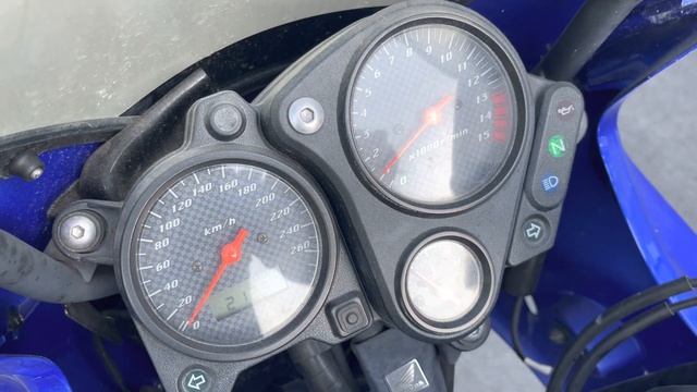 Honda CB 600F hornet 2003 walkaround and cold start смотреть онлайн