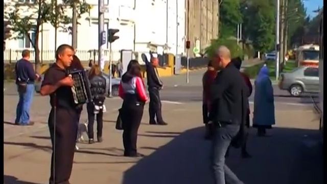 Слепой музыкант. Запорожье. смотреть онлайн