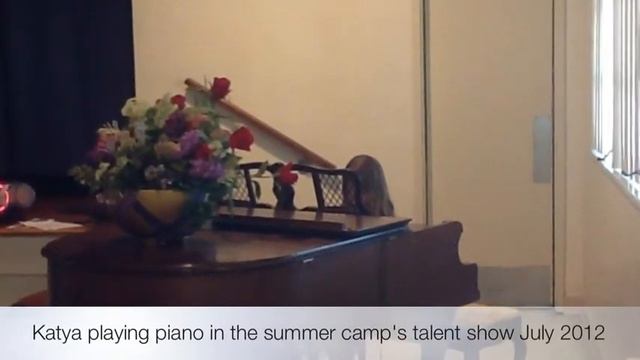 Katya Olympiev Playing Piano смотреть онлайн