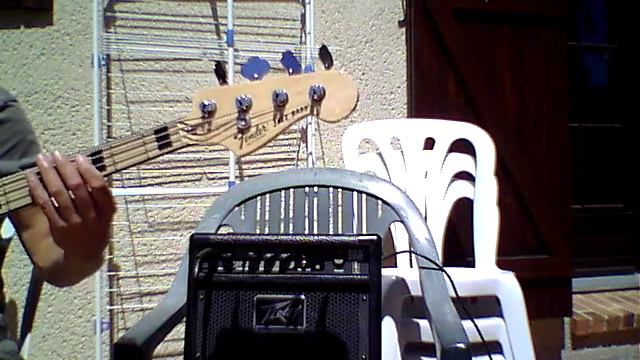 Peavey MAX 158 demo смотреть онлайн