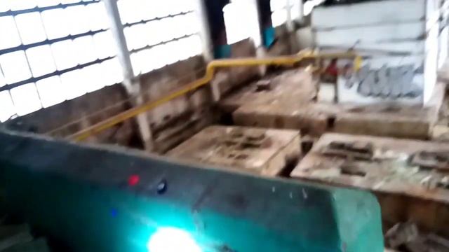 Заброшенная цветофабрика в Королёве. Часть1, котельня. смотреть онлайн