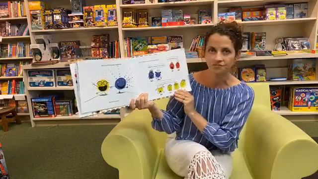 Quarantine Storytime at The Reading Bug смотреть онлайн