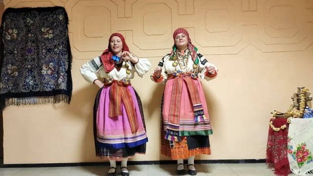 "По блюднечку, блюднечку", свадебная величальная (с. Фощеватово Волоконовский р-н Белгородская обл) смотреть онлайн