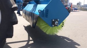 Щетка с гидравлическим приводом для тракторов.mp4