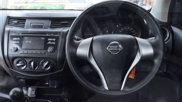 Nissan NP 300 Navara รถกระบะมือสอง เครื่อง 2.5 ปี 2016 รถบ้านเเท้ๆ ฟรีดาวน์ ที่กฤษฎากู๊ดคาร์