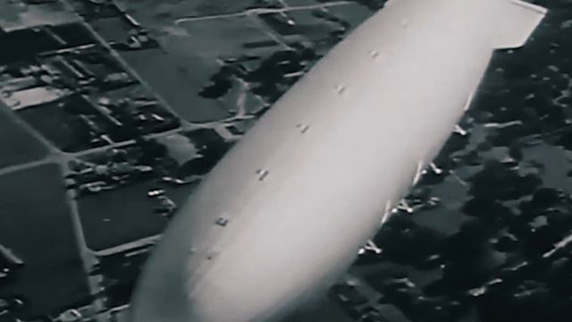 US Is Building A Flying Aircraft Carrier смотреть онлайн