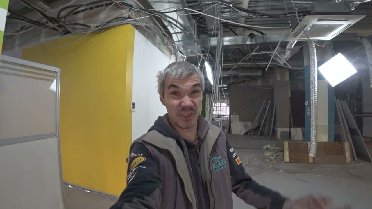 Срезаем старую СКС, офис разбомбили криворукие строители! смотреть онлайн