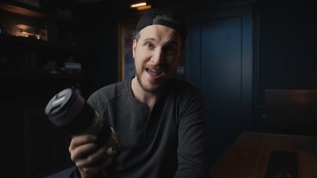 What's in my CAMERA BAG 2019?! смотреть онлайн