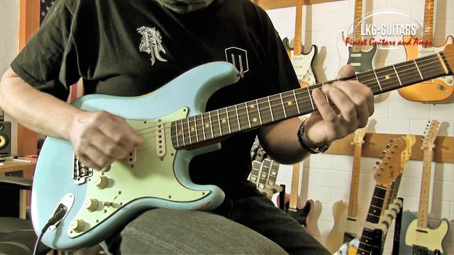 FENDER CUSTOM SHOP 1962 STRATOCASTER – DAPHNE BLUE-RELIC - Sold смотреть онлайн