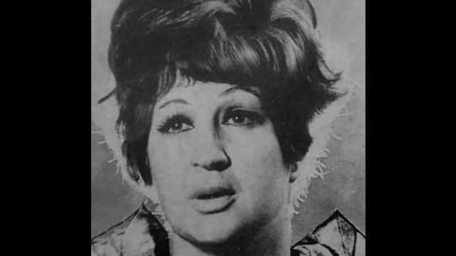 Мария Лукач. Двое рядышком идут. смотреть онлайн