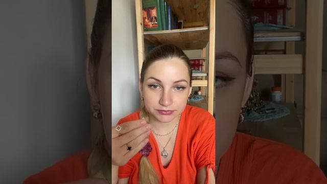 ПРОСИТЬ ДЕНЬГИ НА КОЛГОТКИ? | Юлия Мишарина смотреть онлайн