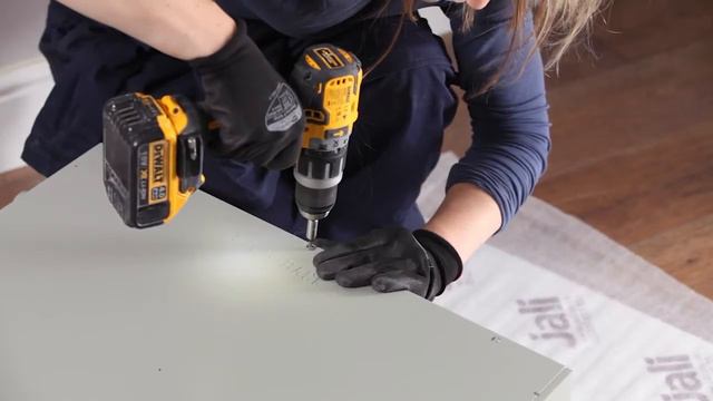 How to Assemble Your Jali Cupboard смотреть онлайн