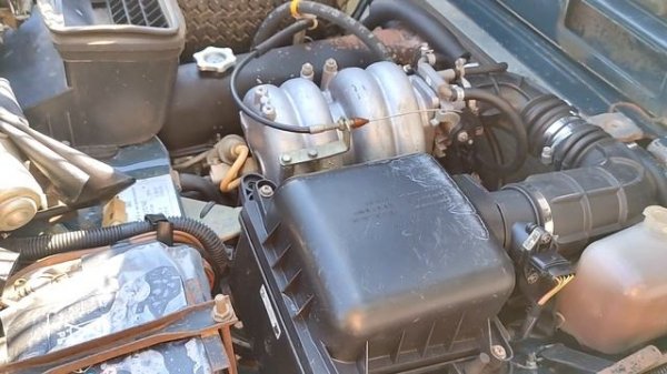 Выходные с Нивой. Замена антифриза.