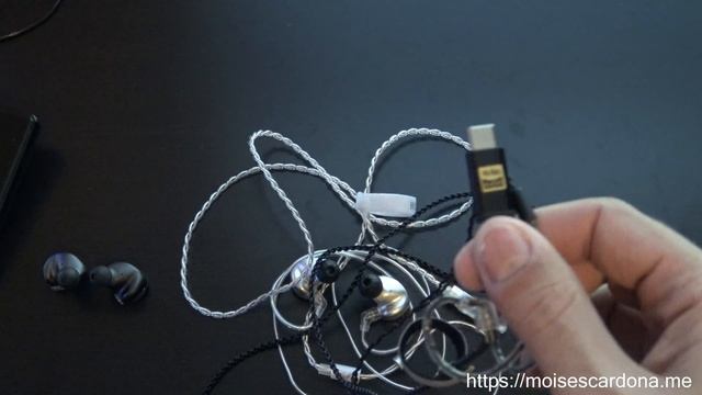 Review Of The Hidizs MS1 And MS4 In-Ear Monitors And Its Cables