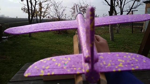 Катапульта для пенопластовых самолетиков смотреть онлайн