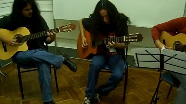 Badinerie - Arreglo para tres guitarras смотреть онлайн
