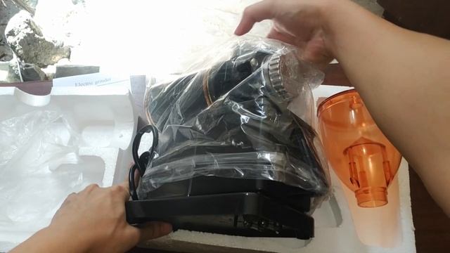 UNBOXING UNBRANDED COFFEE GRINDER FROM SHOPEE SALE | CHEAPEST COFFEE GRINDER UNDER $35 смотреть онлайн