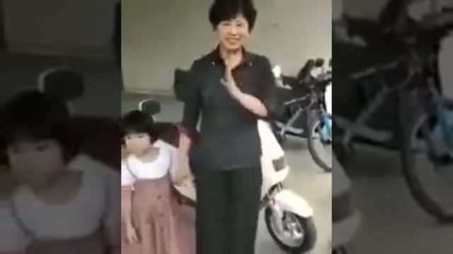 буддисты принимают ИСЛАМ и ломают Будды