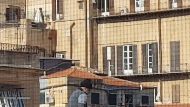 Палермо Часть 8. Виды из окна: по крыше кто-то ходит... смотреть онлайн