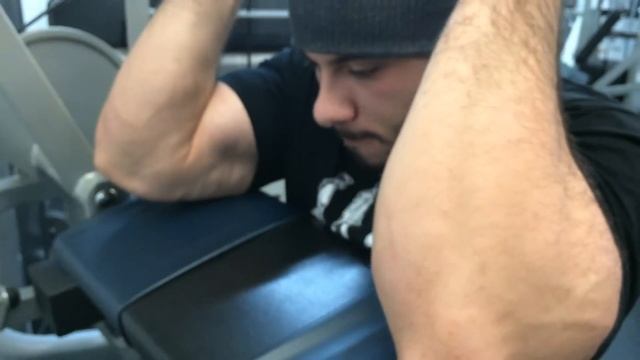 Biceps & Triceps Training - 20 Weeks Out смотреть онлайн