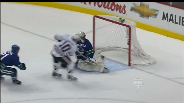 Roberto Luongo - Hall Of Fame - "Man Of The Year" ᴴᴰ смотреть онлайн