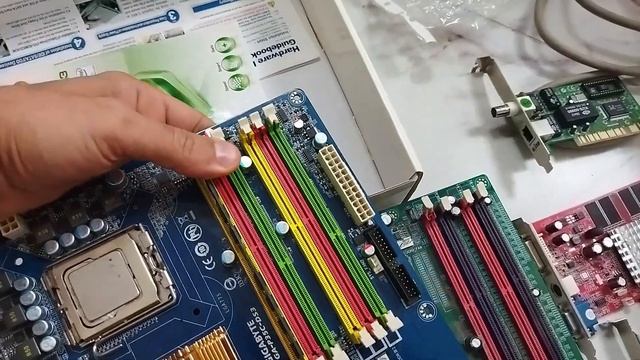 Распаковка. Никогда не догадаетесь чего. Или бизнес с марженальностью 800%!!! смотреть онлайн