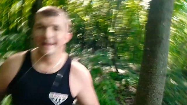 Самое важное правило перед бегом в лесу летом! Сам бегу и других приглашаю! Особенности бега. смотреть онлайн