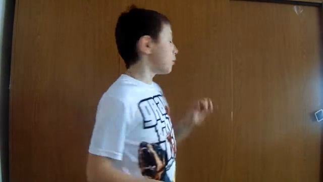 КАК НАЗВАТЬ КАНАЛ НА YOUTUBE ??? смотреть онлайн