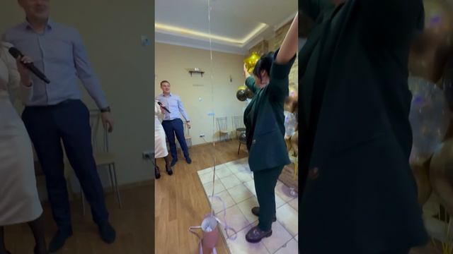 Не обычный подарок на юбилей девушке 20 лет, или 30 лет #подарок #подарокдлядевушки смотреть онлайн