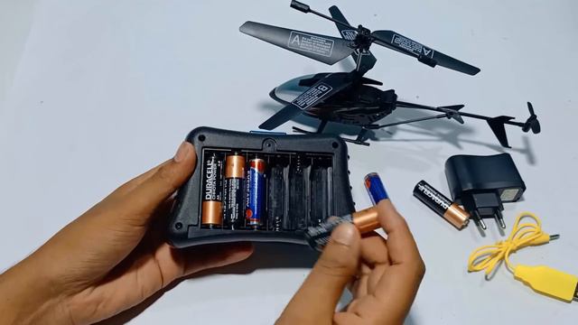 Unboxing new LH-1302 RC Helicopter and Fly test смотреть онлайн