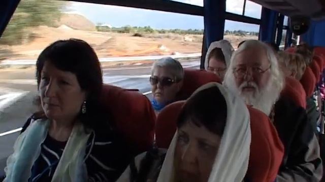 На святую землю.avi смотреть онлайн