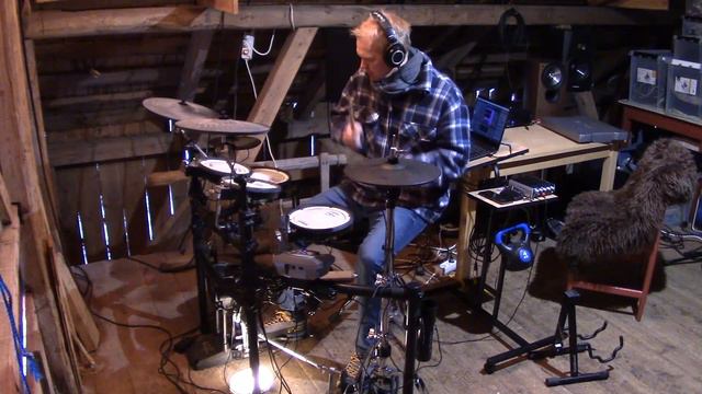 Muse - Won't Stand Down - Drum Cover смотреть онлайн