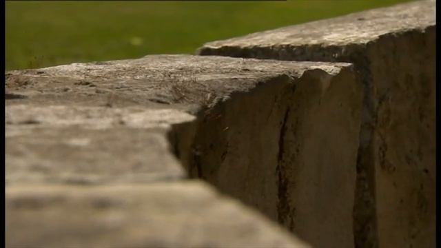 The Minster York. Episode 2: Renovations смотреть онлайн