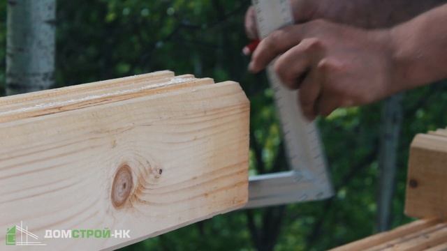 Строим ХАЙ-ТЕК баню из бруса. Сборка стен в теплый угол. Нагеля. Часть 3 смотреть онлайн