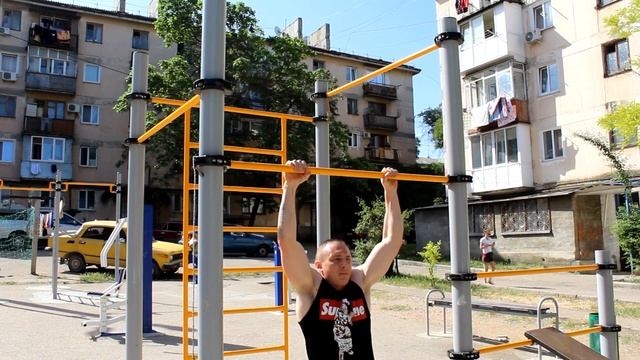 Выход силой на две руки. Как научиться быстро? смотреть онлайн