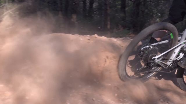 Five Advanced Skills To Master On Your Mountain Bike смотреть онлайн