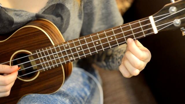 КРАСИВАЯ И ПРОСТАЯ МЕЛОДИЯ НА УКУЛЕЛЕ! НАЧНИ С НЕЁ! смотреть онлайн