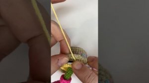 Как вязать крючком соединительные столбики при соединении двух деталей