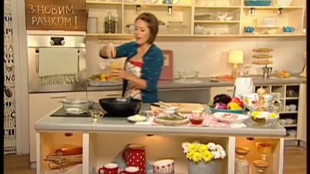 Видеорецепт. Фарфалле с курицей и медом смотреть онлайн