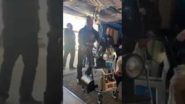 Братство байкеров / Юбилей Валеры смотреть онлайн
