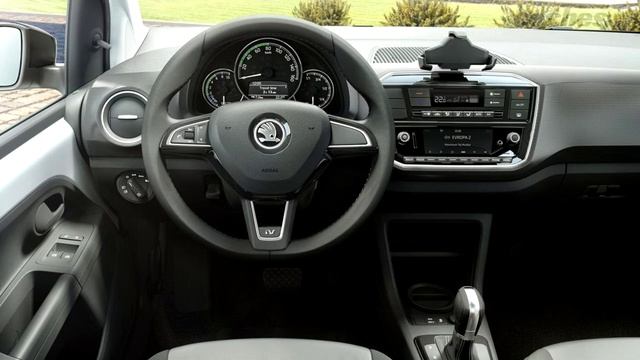 САМЫЙ ДЕШЕВЫЙ ЭЛЕКТРОКАР SKODA CITIGO смотреть онлайн