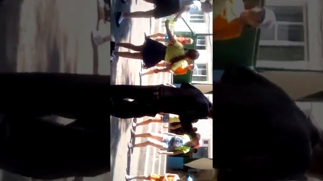 Дед пришол по танцевать ????? смотреть онлайн