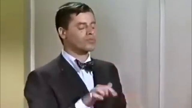 Jerry Lewis as typewriter. смотреть онлайн