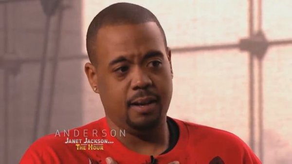 Janet Jackson Surprises Mega Fans